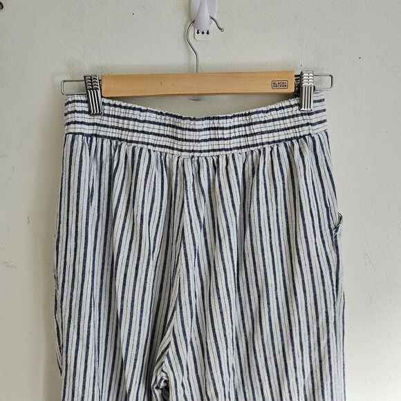 Max Studio Blue & White Linen Pants - Picture 4 of 9